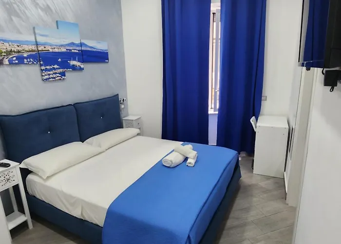 Gradini Partenopei 3* Neapel