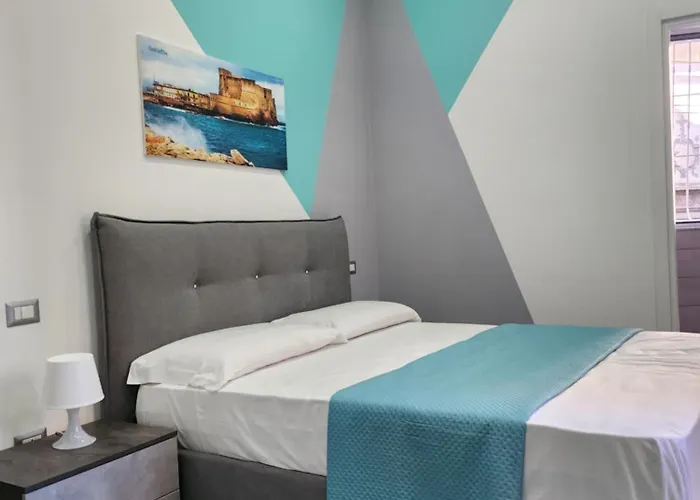 Gradini Partenopei 3* Neapel