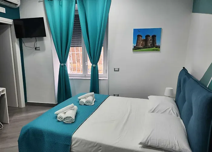 Gradini Partenopei 3* Neapel